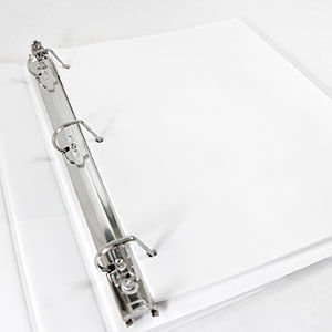 CARPETA ARILLO 15" D BLANCA CON VENTANA WJ