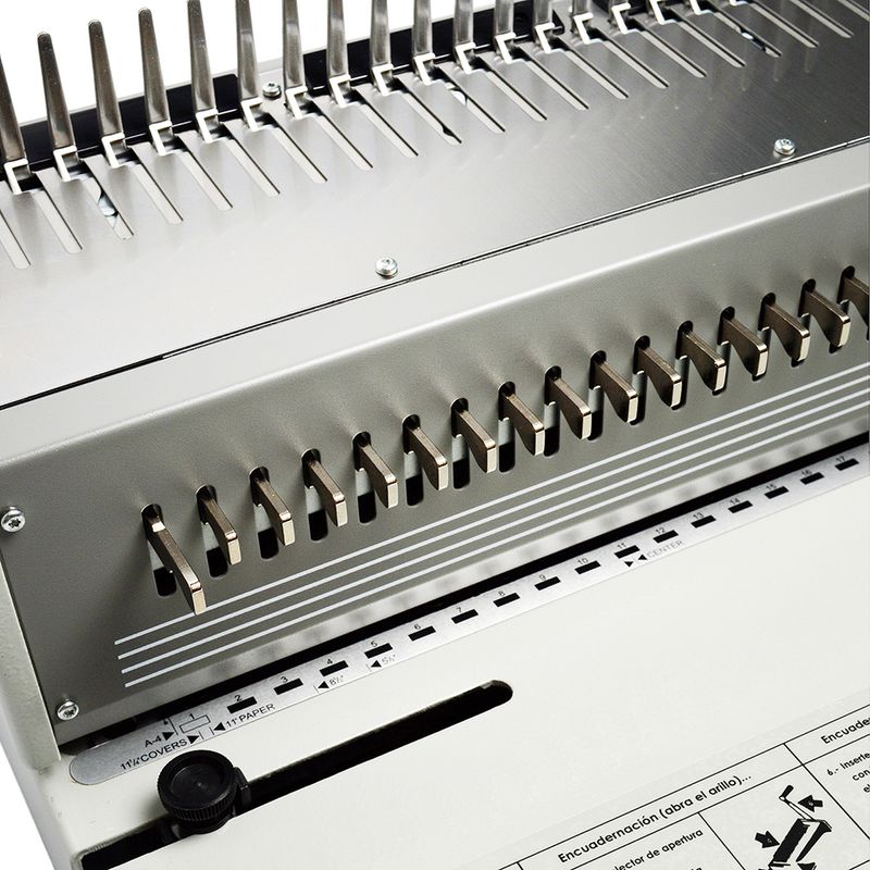 ENGARGOLADORA PARA ARILLO PLASTICO KOMBO 500