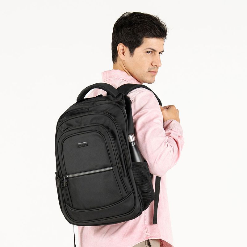 MOCHILA BACKPACK ESSENTIAL P/LAPTOP 156" - 17", NEGRO